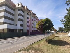 Spatiu Comercial Generos Militari Rezidence
